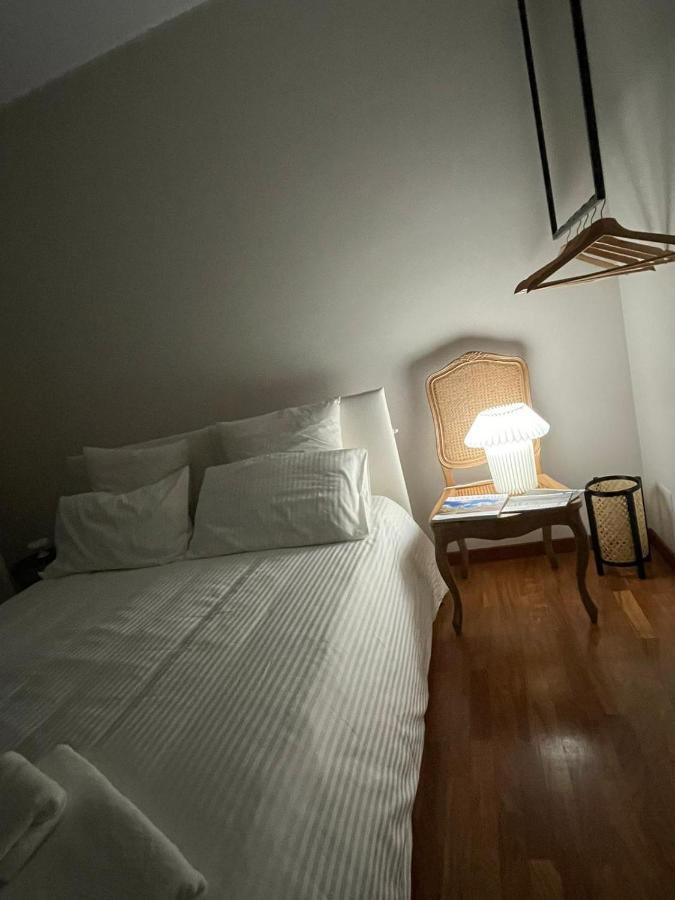The Room Syracuse Luaran gambar