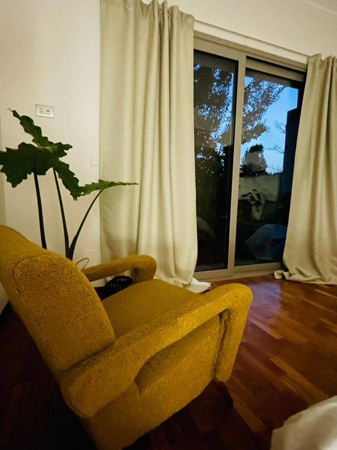 The Room Syracuse Luaran gambar